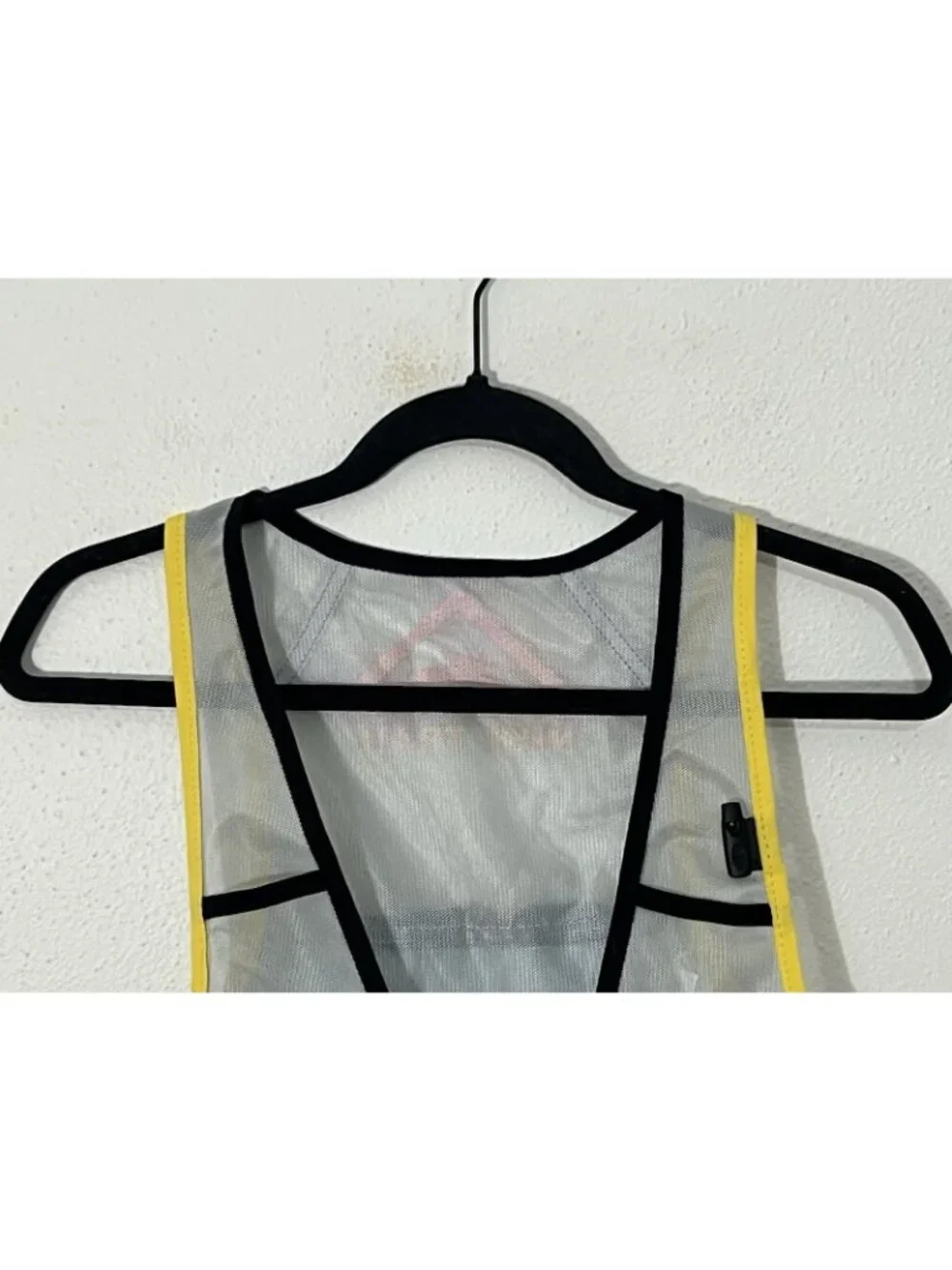 Nike Trail Running Vest Womens White With Yellow Trim
